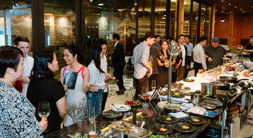 レストランでの試食提案会